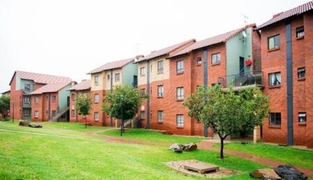 1 Bedroom Apartment in Cosmo City