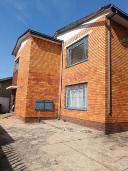 2 Bedroom House in Forest Hill