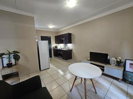 2 Bedroom Townhouse in South Hills