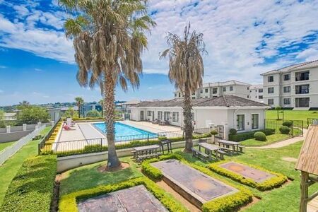 2 Bedroom Apartment in Fourways