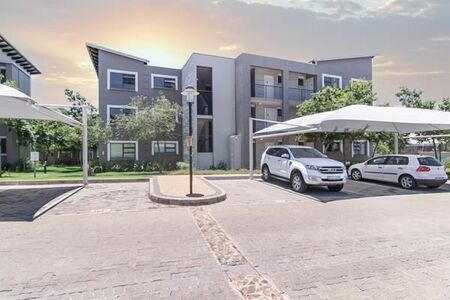 2 Bedroom Apartment in Fourways