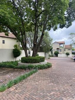 2 Bedroom Apartment in Broadacres