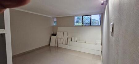 Bachelor apartment in Eastleigh