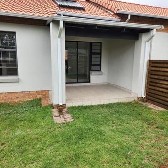 3 Bedroom Townhouse in Monavoni