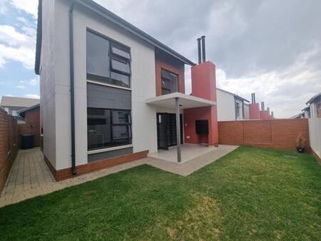 3 Bedroom Apartment in Amberfield