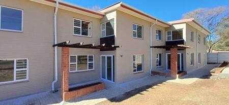 3 Bedroom Townhouse in Eureka