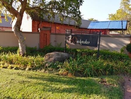 2 Bedroom Flat in Eco Park