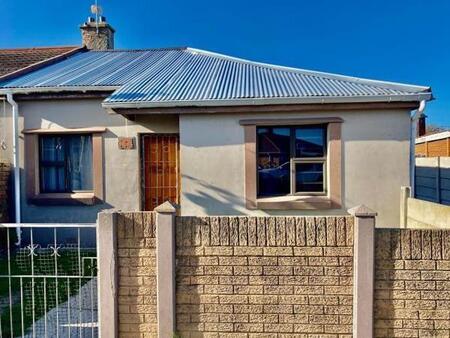 2 Bedroom House in Forest Hill