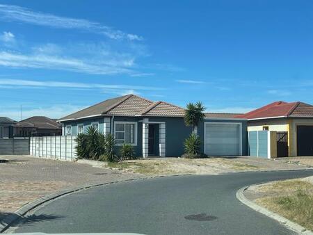 3 Bedroom House in Hagley