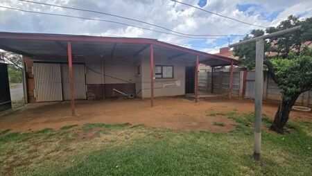 2 Bedroom Flat in Beaconsfield