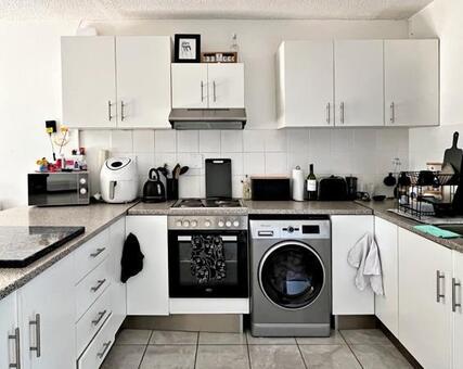 2 Bedroom Apartment in Dennesig