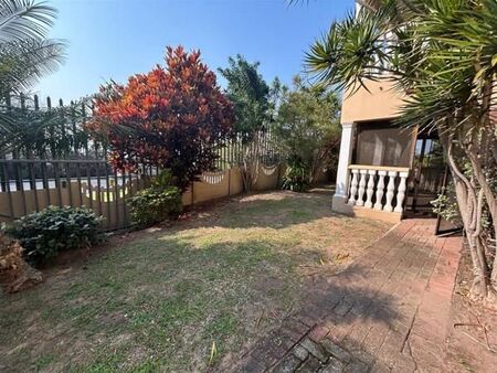 2 Bedroom Townhouse in Uvongo