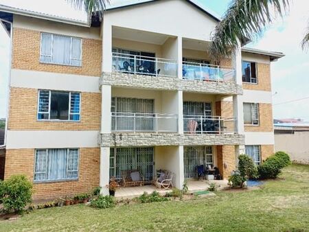 2 Bedroom Apartment in Manaba