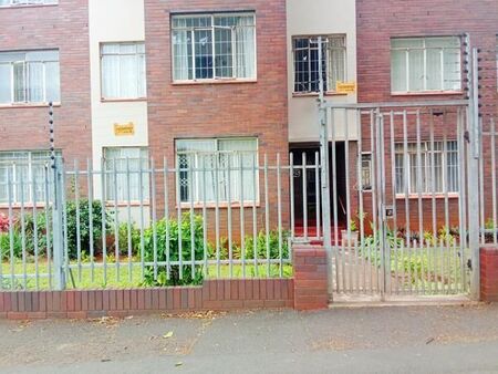 1.5 Bedroom Apartment in Glenwood