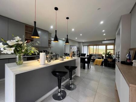 3 Bedroom Townhouse in Palm Lakes Estate