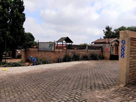 2 Bedroom Apartment in Honeydew Manor