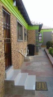 Studio apartment in Kagiso