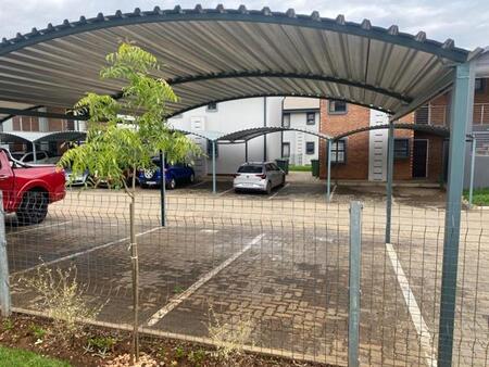 3 Bedroom Apartment in Willow Park Manor