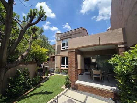 3 Bedroom Townhouse in Woodhill