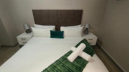 1 Bedroom Apartment in Menlo Park