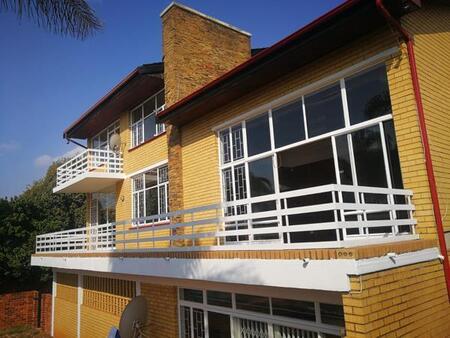 3 Bedroom House in Waterkloof Ridge