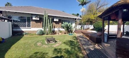 5 Bedroom House in Queenswood