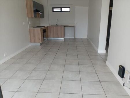 2 Bedroom Apartment in Linbro Park