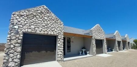 0.5 Bedroom House in Long Acres