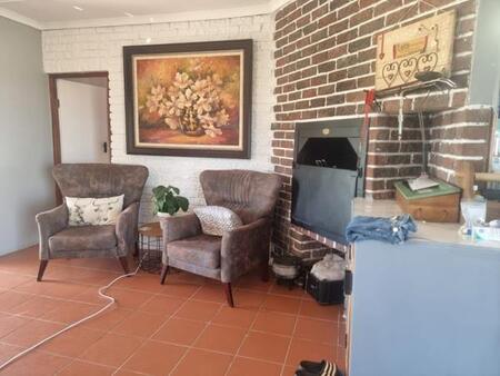 5 Bedroom House in Vredenburg