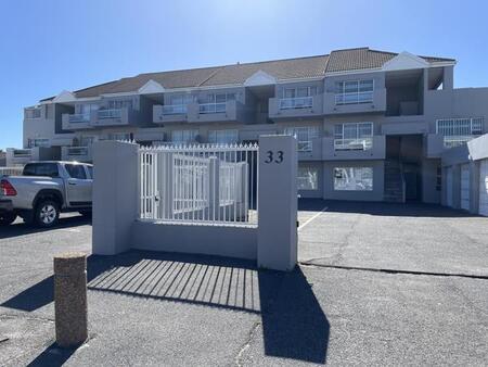 1 Bedroom Apartment in Table View