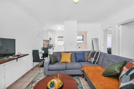 2 Bedroom Apartment in Parklands