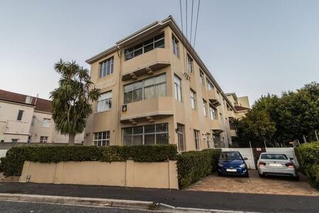 2 Bedroom apartment to rent in Rondebosch, Cape Town