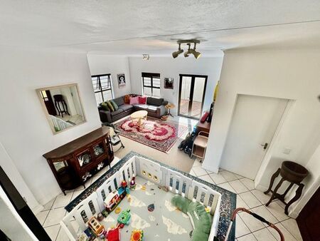 3 Bedroom duplex townhouse - freehold to rent in Royal Ascot, Milnerton