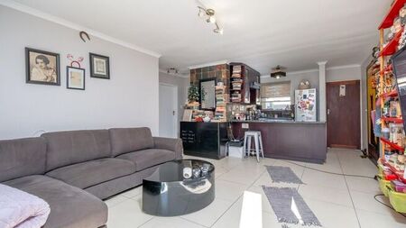 2 Bedroom townhouse - sectional to rent in Fourways, Sandton
