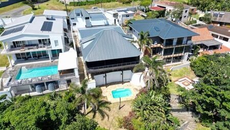 5 Bedroom House in Gonubie