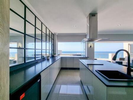 4 Bedroom Apartment in Simbithi Estate