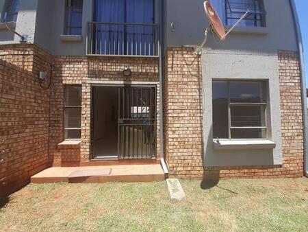 2 Bedroom Apartment in Noordheuwel