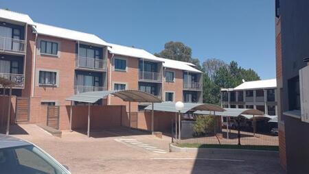 2 Bedroom Apartment in Roodeplaat