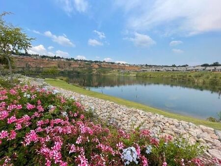 2 Bedroom Apartment in Waterkloof Ridge