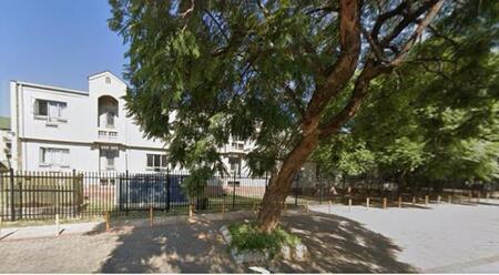 Bachelor apartment in Hatfield