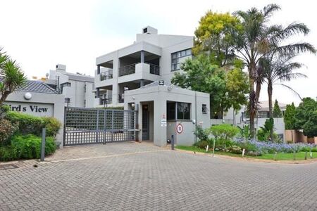2 Bedroom Townhouse in Hyde Park