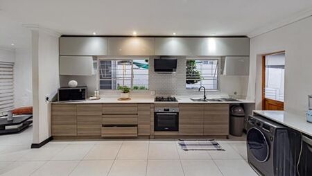 3 Bedroom House in Bryanston