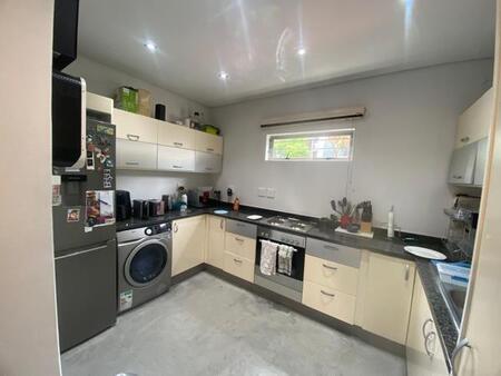 2 Bedroom Townhouse in Melrose North