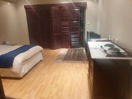 Studio apartment in Orchards