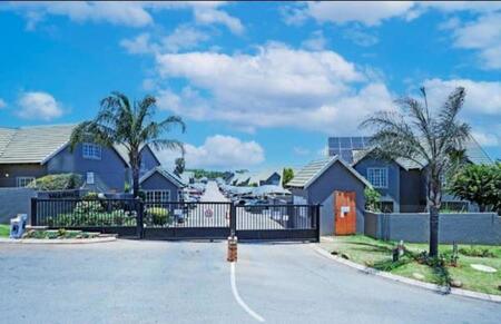 3 Bedroom Townhouse in Bassonia