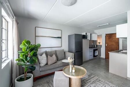 2 Bedroom Apartment in Spruit View