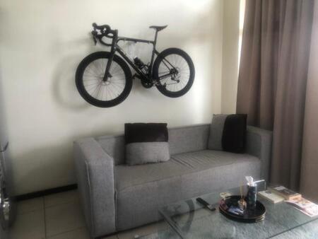 Bachelor apartment in Fourways