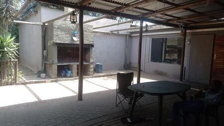 3 Bedroom House in Three Rivers North