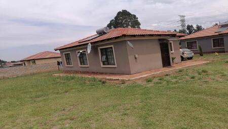 3 Bedroom House in Strubenvale
