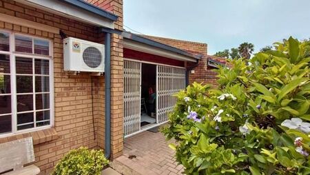 3 Bedroom House in Three Rivers